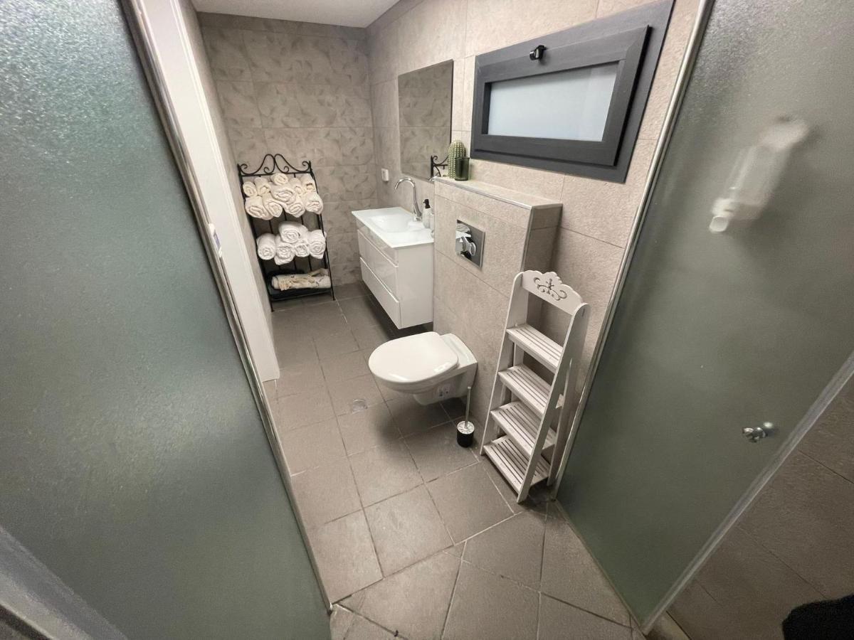 Hostal צדפת המדבר Giv'ot Bar Exterior foto